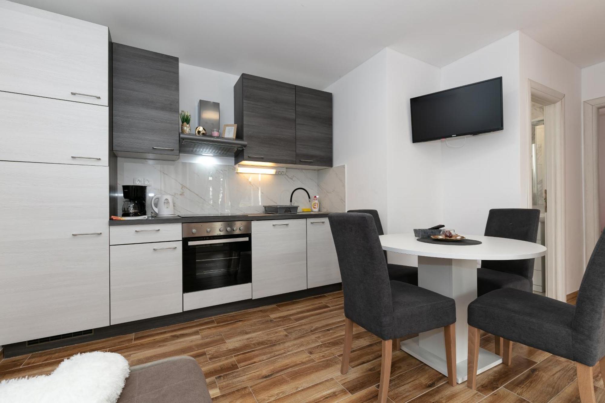 Hotel Camp Lana Drage Esterno foto